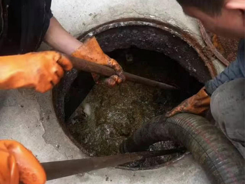 陕西清理化粪池时如何避免沼气的危害?